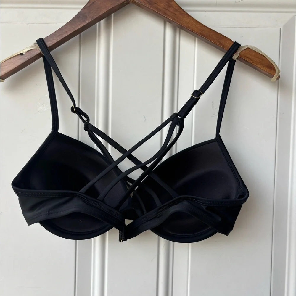 RELLECIGA Black Strappy Push-Up Bra